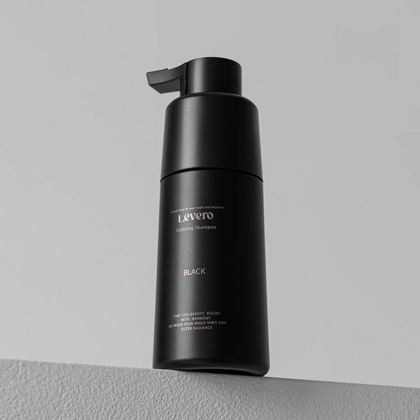 Levero Black detail